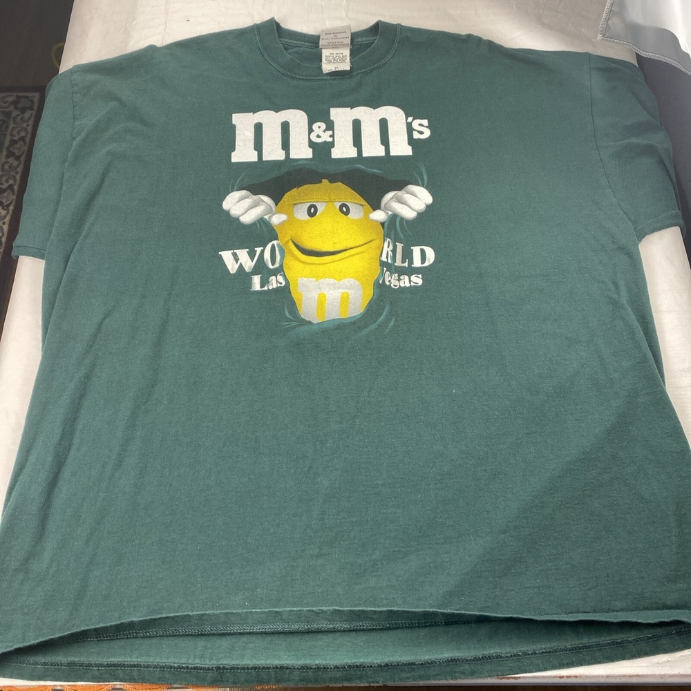 Vintage 90s Las Vegas M&M World Tshirt Size 2XL‎ Made in USA Forest Green